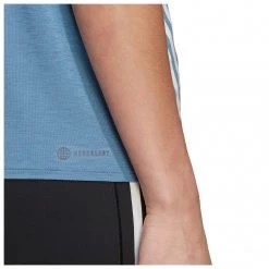 Adidas - Women's Winter Icon 3-Stripes Training - T-shirt technique -Tée-shirts Soldes adidas womens winter icon 3 stripes training t shirt technique detail 5