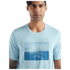 Icebreaker - Tech Lite II S/S Tee Mountain Mantra - T-shirt en laine mérinos -Tée-shirts Soldes icebreaker tech lite ii s s tee mountain mantra t shirt en laine merinos detail 4