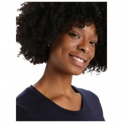 Icebreaker - Women's Tech Lite II S/S Tee Plastic Free - T-shirt en laine mérinos -Tée-shirts Soldes icebreaker womens tech lite ii s s tee plastic free t shirt en laine merinos detail 5