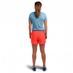 Ortovox - Women's 150 Cool Leaves - T-shirt technique -Tée-shirts Soldes ortovox womens 150 cool leaves t shirt technique detail 3