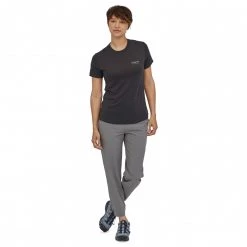 Patagonia - Women's Cap Cool Merino Graphic Shirt - T-shirt en laine mérinos -Tée-shirts Soldes patagonia womens cap cool merino graphic shirt t shirt en laine merinos detail 4